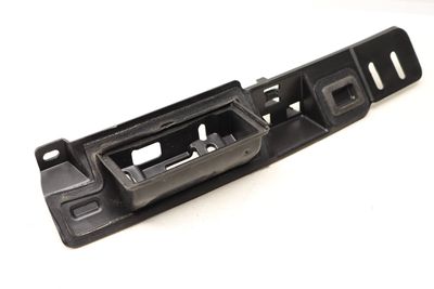 TRUNK HATCH HANDLE TRIM COVER 7P5827129A