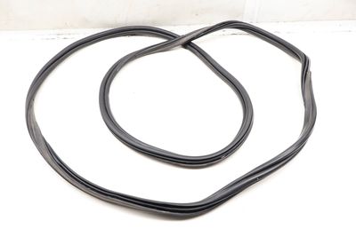 TRUNK HATCH LID SEAL / WEATHER STRIPPING 7263092