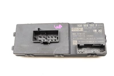 TRUNK HATCH / LIFTGATE CONTROL MODULE 5Q0959107P