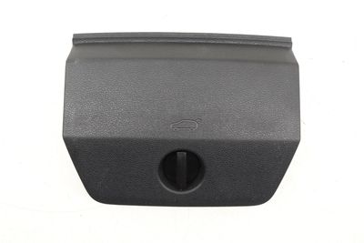 TRUNK HATCH MOUNT / BRACKET 5NN860285