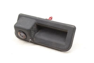 TRUNK HATCH RELEASE HANDLE / SWITCH w/ CAMERA 5E3827566A