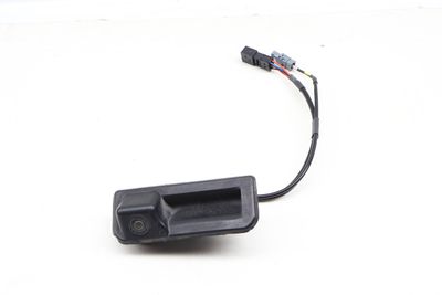 TRUNK HATCH RELEASE HANDLE / SWITCH w/ CAMERA 8W8827566D