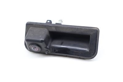 TRUNK HATCH RELEASE HANDLE w/ BACKUP CAMERA 8W8827566C