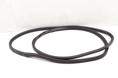 TRUNK HATCH SEAL / WEATHER STRIPPING 7385847