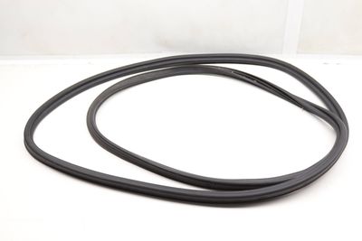 TRUNK HATCH SEAL / WEATHER STRIPPING 83A827705