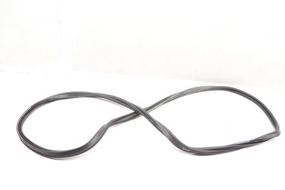 TRUNK HATCH SEAL / WEATHER STRIPPING 8Y5827705B