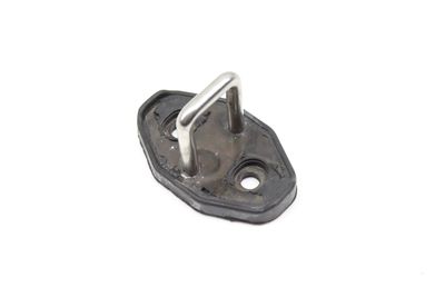 TRUNK LATCH STRIKER PLATE 7P0827517E