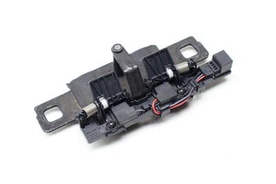 TRUNK LATCH STRIKER PLATE 80A827507A