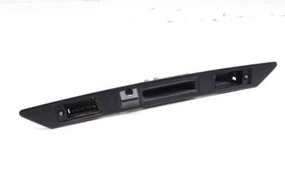 TRUNK LICENSE PLATE LIGHT / HANDLE ASSEMBLY 4L0827574