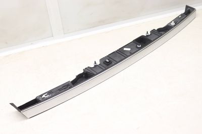 TRUNK LID MOLDING / GRIP TRIM 7200035