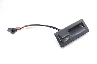 TRUNK RELEASE HANDLE w/ BACKUP CAMERA 3CN827566