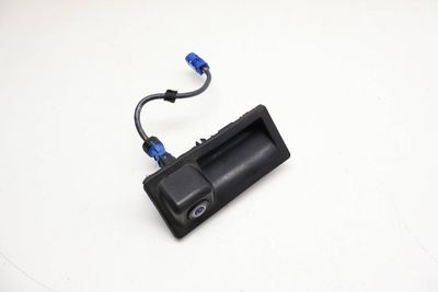 Trunk Release Handle w/ Backup Camera 7P6827566F