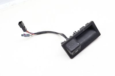 TRUNK RELEASE HANDLE w/ BACKUP CAMERA 8V0827566A