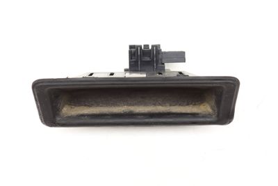 TRUNK RELEASE SWITCH / HANDLE 7118158