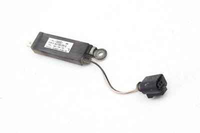 Upper Antenna Booster 4L0035225Q