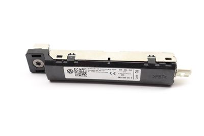 Upper Antenna Booster 5NA035577E