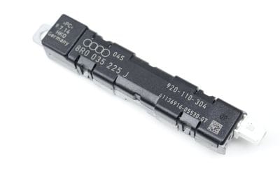 UPPER ANTENNA BOOSTER 8R0035225J