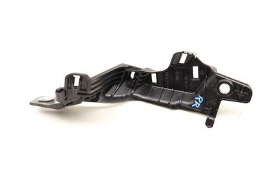 UPPER C PILLAR TRIM / PANEL MOUNT BRACKET