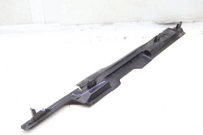 UPPER CORE / RADIATOR SUPPORT COVER 8R0121292B