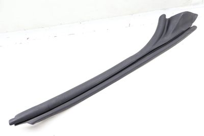 UPPER DOOR SEAL / WEATHER STRIPPING (INNER) 8W7831721B