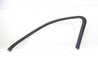 Upper Door Window Frame Trim 7P0867672A