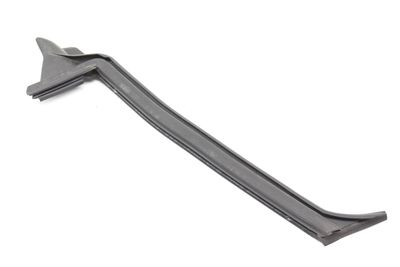 UPPER DOOR / WINDOW SEAL 7483119