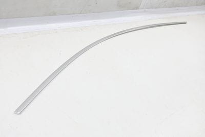 UPPER DOOR WINDOW TRIM / MOLDING 8W0837644C