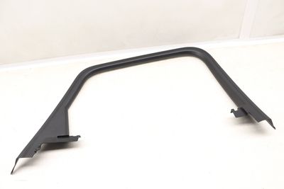 UPPER DOOR / WINDOW TRIM PANEL 83A867671