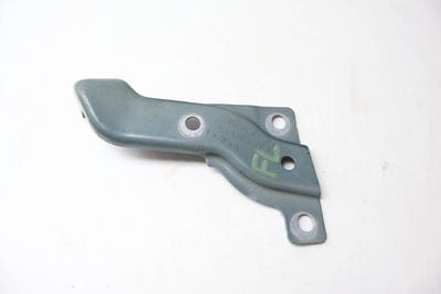 Upper Fender Mount Bracket 3CN821183