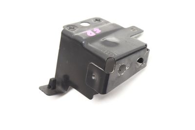 UPPER FENDER MOUNT BRACKET 8S0821432A