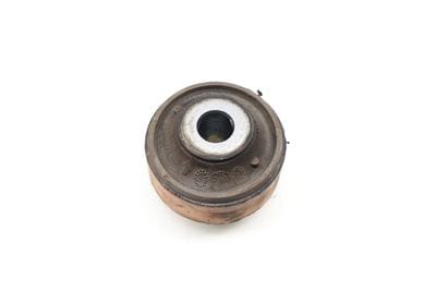 Upper Frame Insulator / Mount Cushion KVF500161