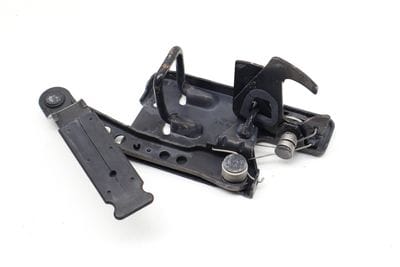 Upper Hood Latch / Lever 3D0823480D