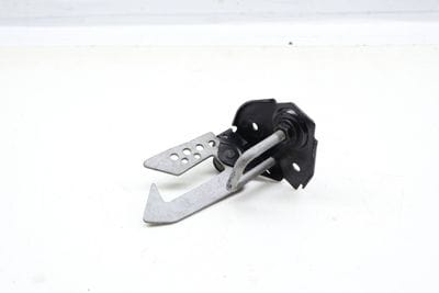 Upper Hood Latch / Lock 51237183764