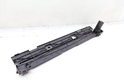 UPPER RADIATOR CARRIER COVER 7645650