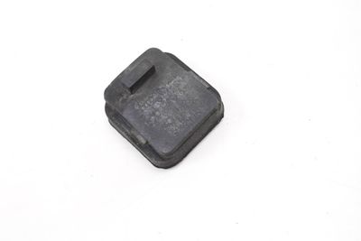 UPPER RADIATOR RUBBER MOUNT 8D0121276