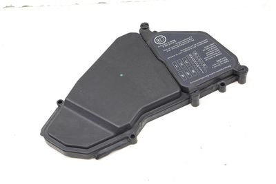 UPPER RELAY / FUSE BOX COVER 7L0937576