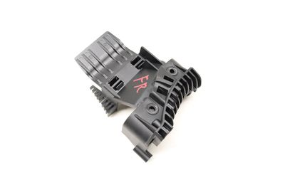 UPPER SEAT BELT GUIDE MOUNT / BRACKET 7343672