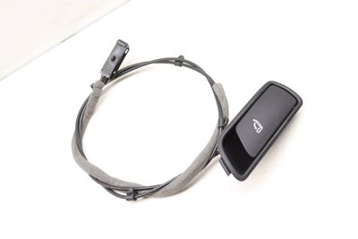 UPPER SEAT FOLD DOWN LEVER / HANDLE 8R0885682A