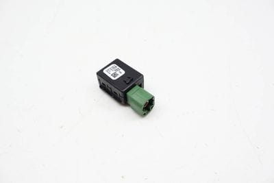 USB Port / Connector 5Q0035726