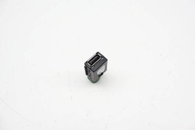 USB Port / Connector 5Q0035726
