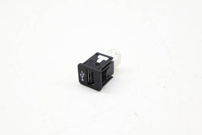USB Socket / Port 84109229294