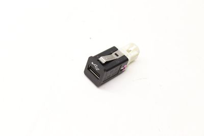 USB SOCKET / PORT 9237656