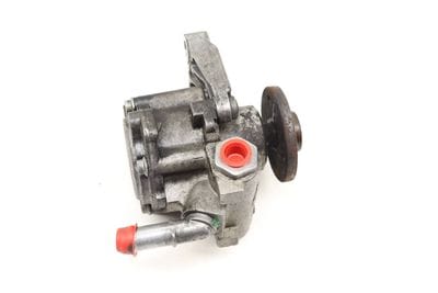 VACUUM PUMP w/ SPROCKET 7558344