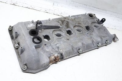 W12 Engine Valve / Cylinder Head Cover 07C103475L