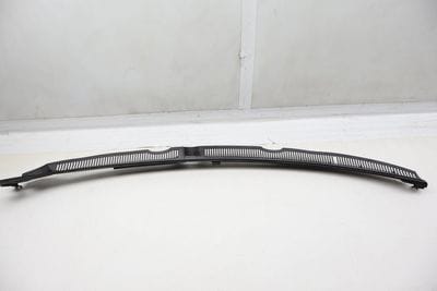 Water Deflector / Rain Tray 8E1819403A
