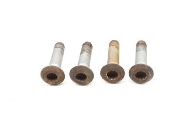 WHEEL BEARING SCREW / BOLT SET (4) WHT000237