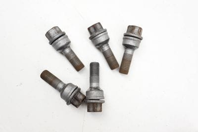 Wheel Bolt / Lug Nut Set (5) WHT001964A