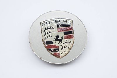 WHEEL CENTER CAP 7P5601149A