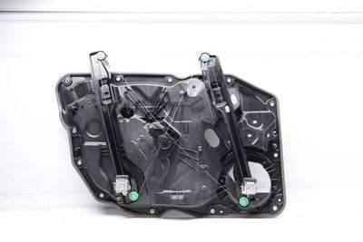 Window Regulator w/ Panel 7P6837756C
