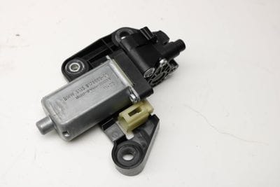 Window Sunshade / Sun Shade Motor 67659189707